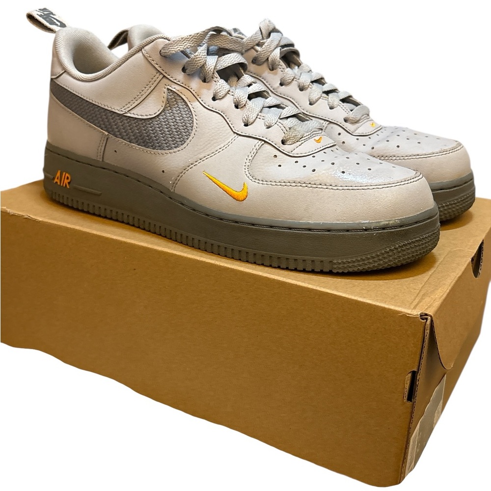 Nike Air Force 1 Wolf Grey- Gently Worn